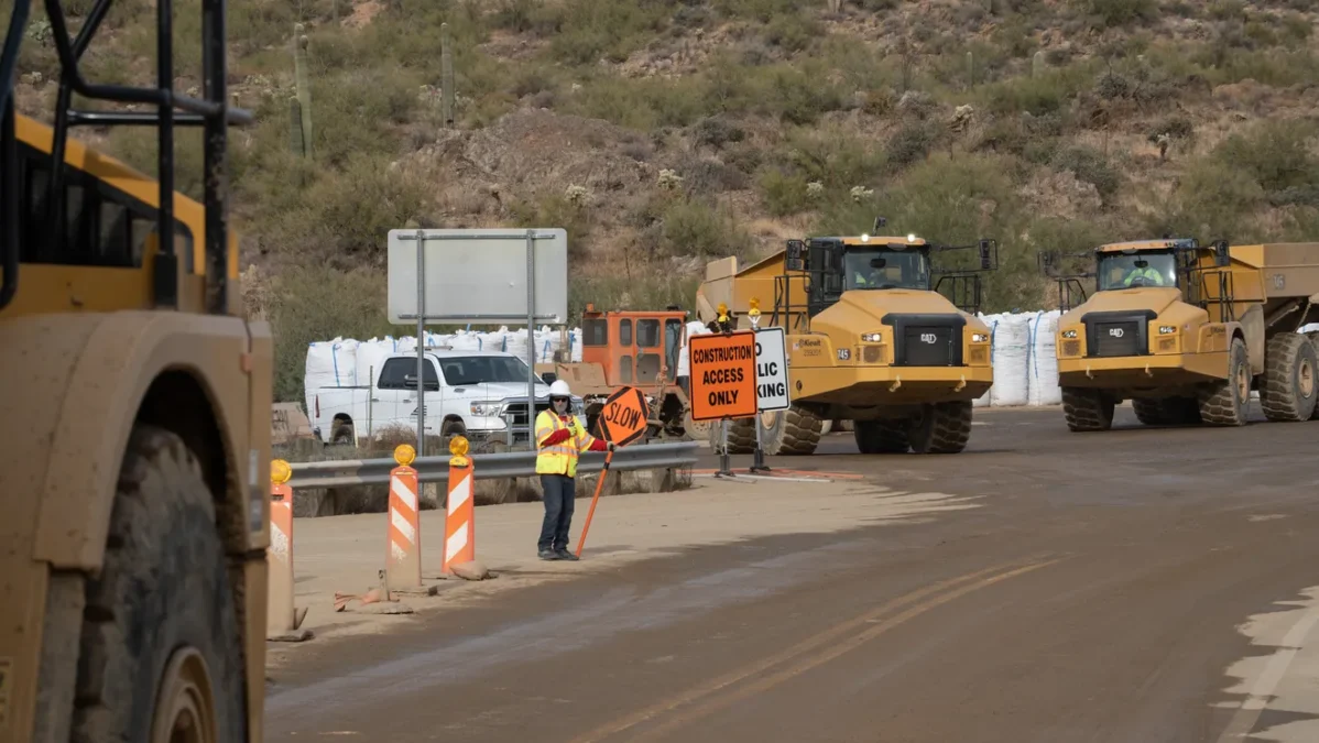 Power Line Collapse Leads to Extended I-17 Shutdown Near Black Canyon City