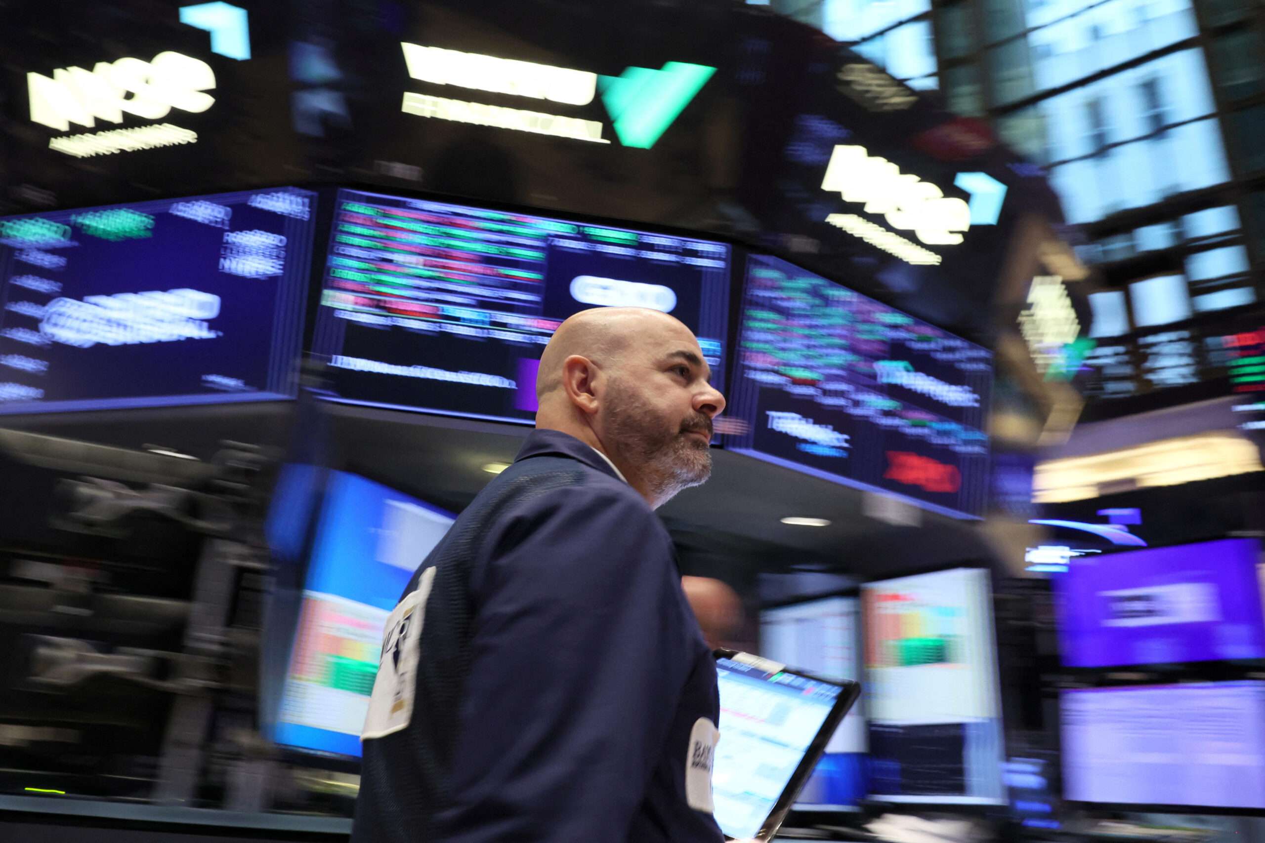 Dow Jones Futures Surge: 7 Stocks To Buy Now As Market Rally Strengthens