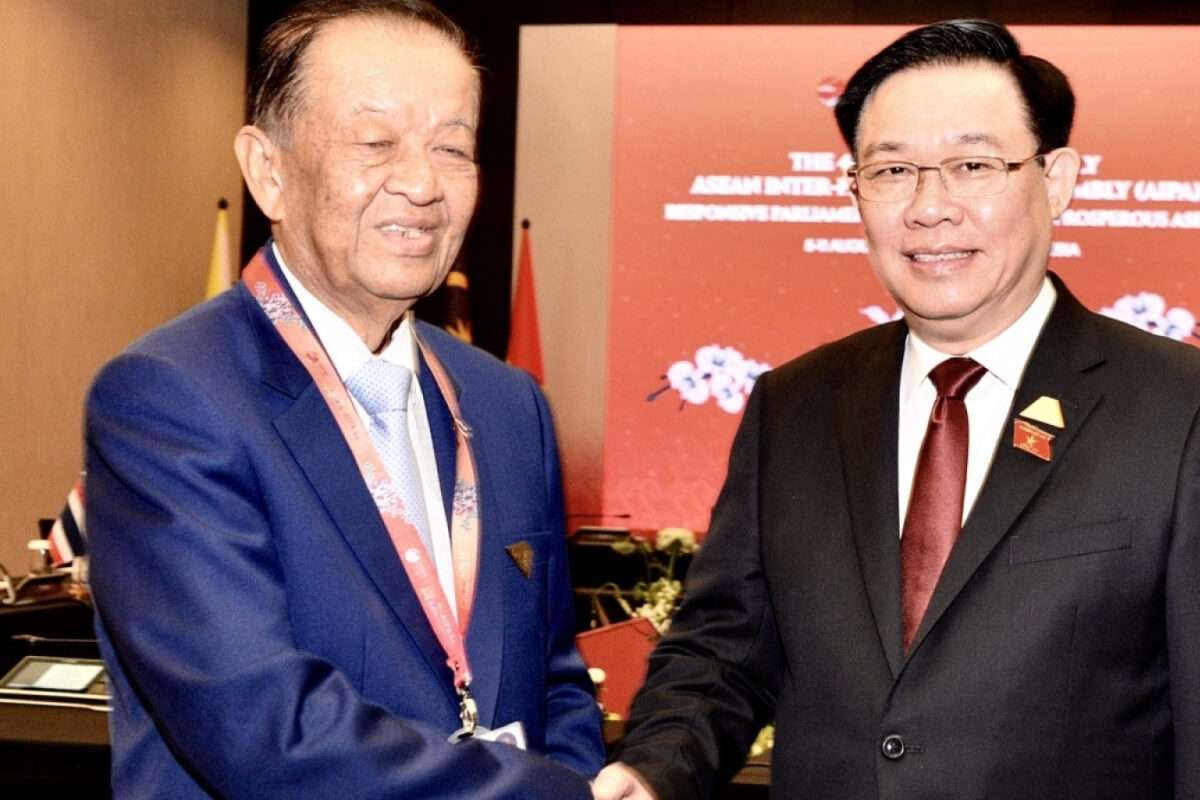 Thailand and Vietnam Leaders Vuong Dinh Hue and Wan Muhamad Noor Matha Boost Strategic Ties