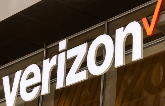 Verizon Customers May Be Eligible for Up to $100 Settlement - How to File a Claim