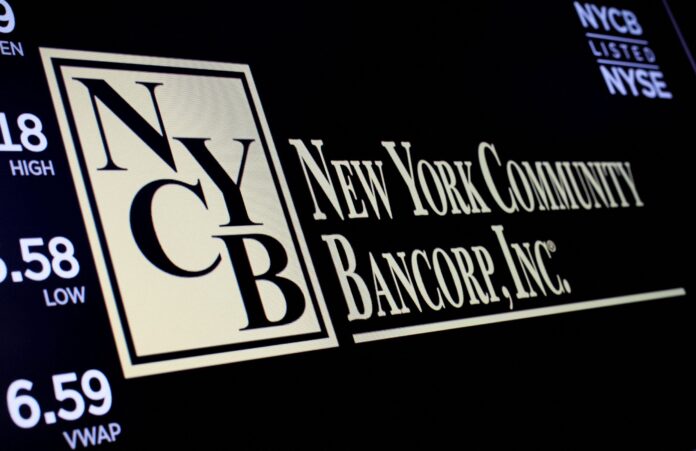 Is New York Community Bank Doomed? The Stock Price is Falling, Here are the predictions
