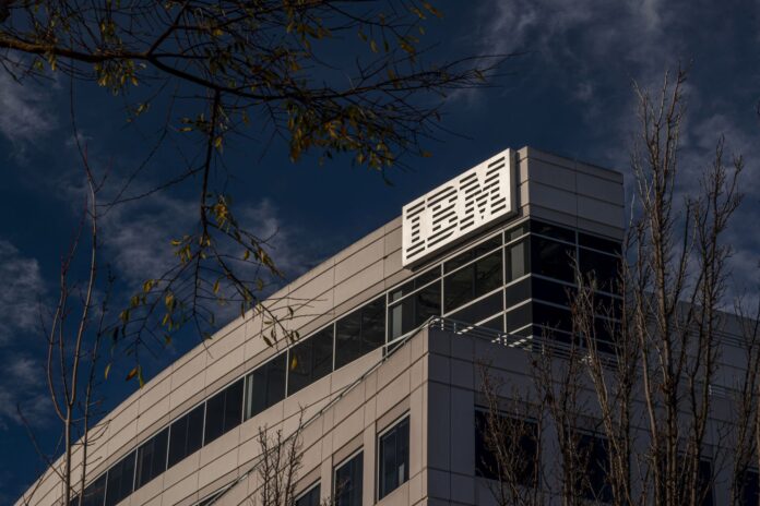 Is This the New IBM? This Legacy Player's AI Ambitions Make it a Stock to Buy Now
