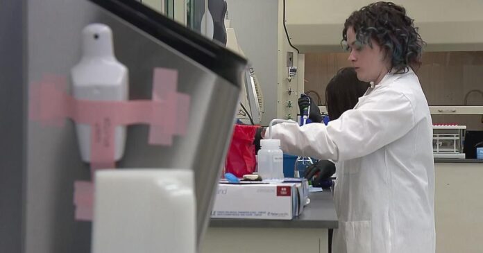Hope for Women's Health: Denver Lab Pioneers Early Ovarian Cancer Detection through Blood Test