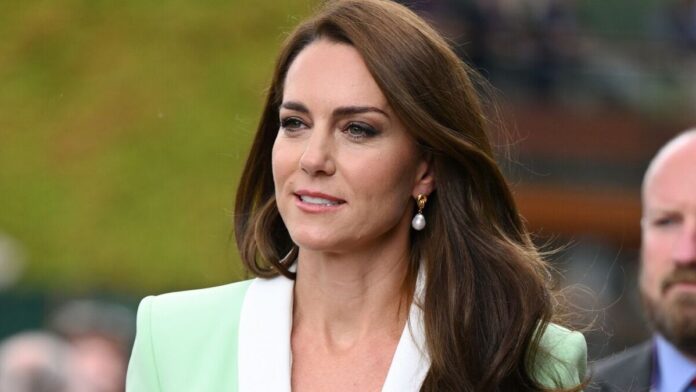 Princess Kate Steps Out: A Glorious Comeback After Surgery