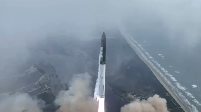 SpaceX's Starship Rocket Destroyed During Dramatic Test Flight Return