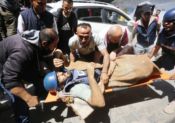 Gaza journalist has foot blown off in Israeli attack