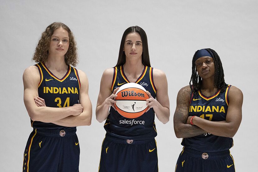 Controversy Arises Over Caitlin Clark’s Role as Indiana Fever Struggles Continue