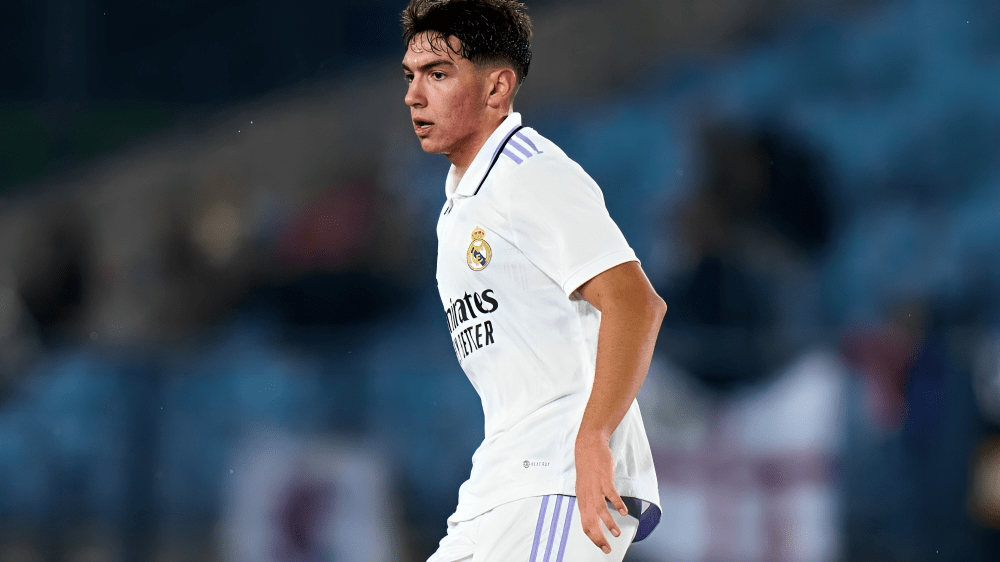 Real Madrid's 'Silent Leader': Mario Martín, the 'Casemiro' of La Fábrica