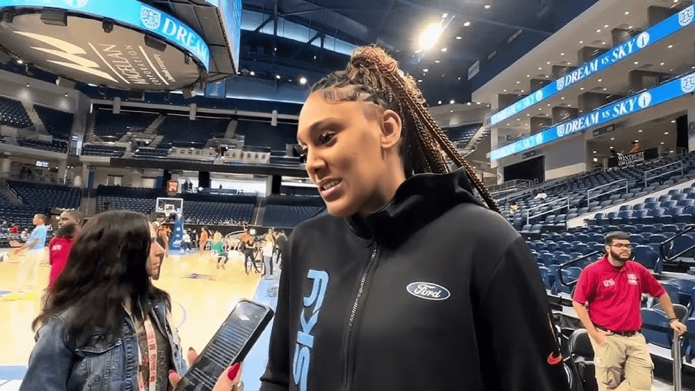 Kamilla Cardoso’s Epic Side-Eye Moment Says It All as Chicago Sky's Game Plan Takes a Nosedive