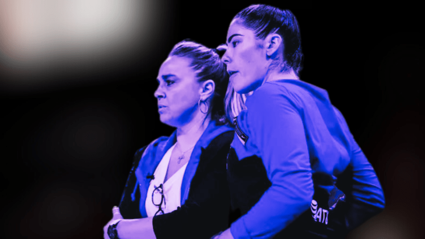 Tensions Sizzle as Aces' Coach Becky Hammon Roasts Kelsey Plum Like a Well-Done Steak in Playoff Meltdown!